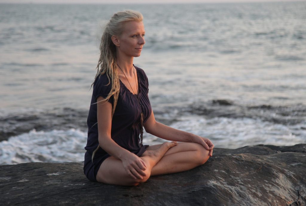 sea meditation yoga yin yoga teacher training