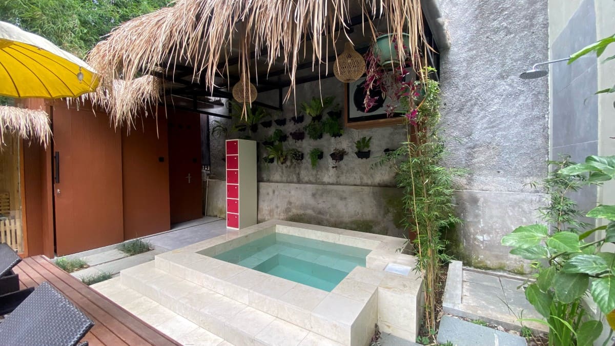 Cold Plunge - Amrtasiddhi Ayurveda Hub Ubud Bali